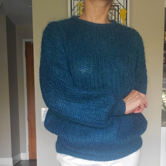 ๐ HOST PICK ๐ Handmade Blue Knitted Sweater - Picture 3 of 11